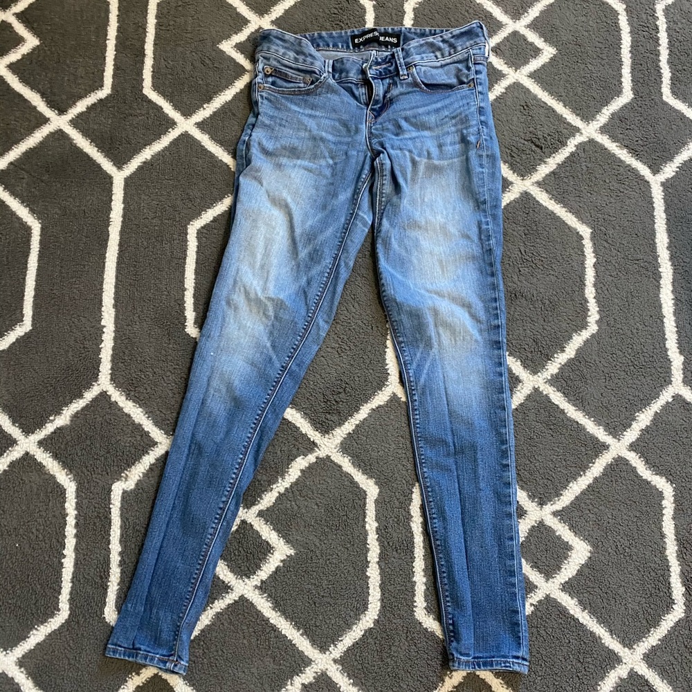Express blue jeans